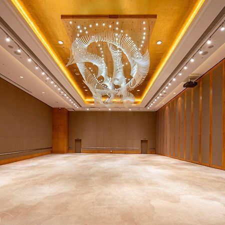 โตนิโนะ ลัมบอร์กีนี เลคไซด์ โฮเต็ล ฮวงชี Hotel Huangshi  ภายนอก รูปภาพ